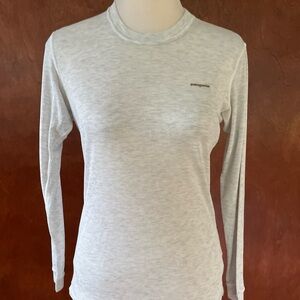 Patagonia Women's Light Gray Long Sleeve Tee